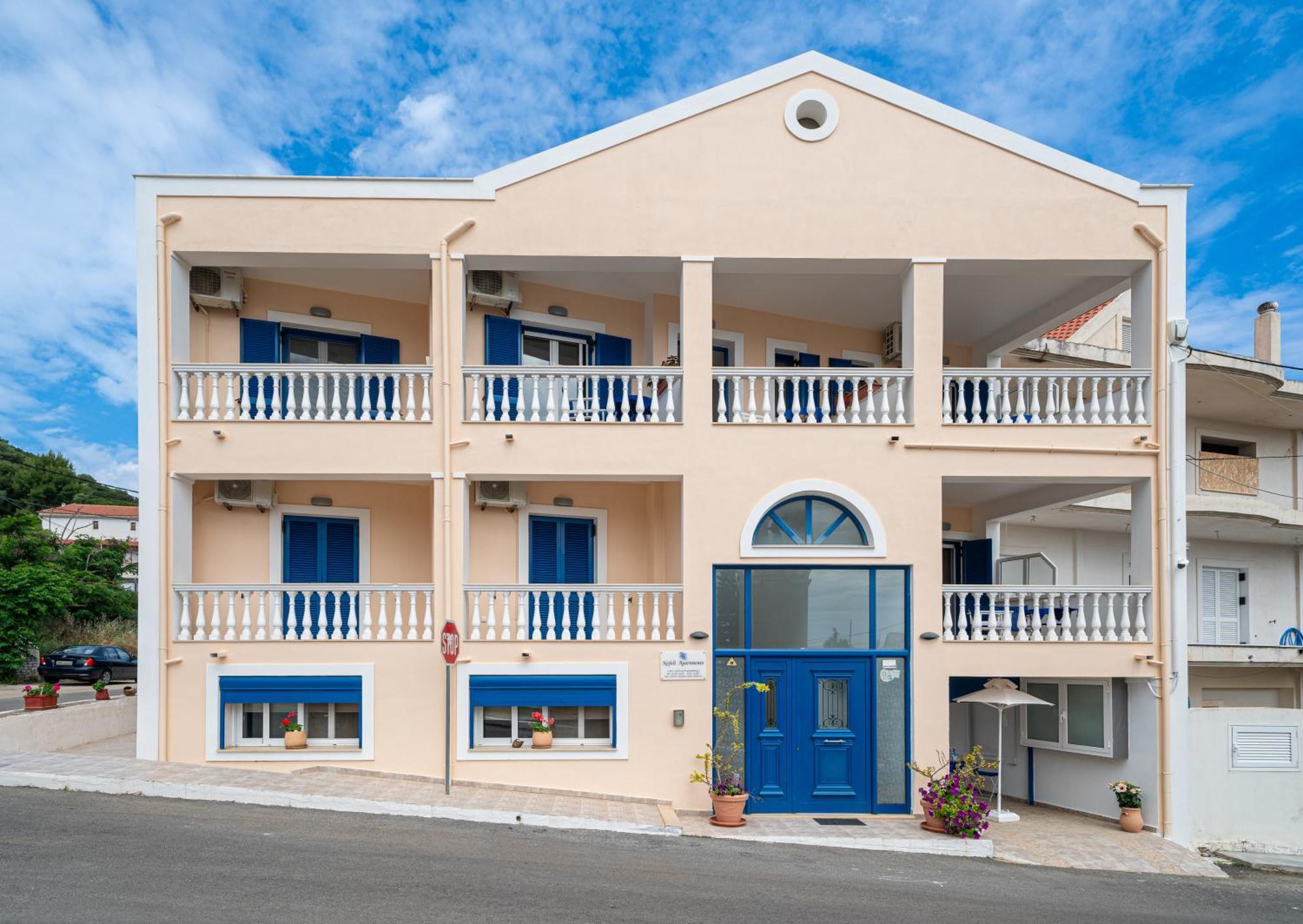 Nefeli Apartments Agia Efimia 外观 照片