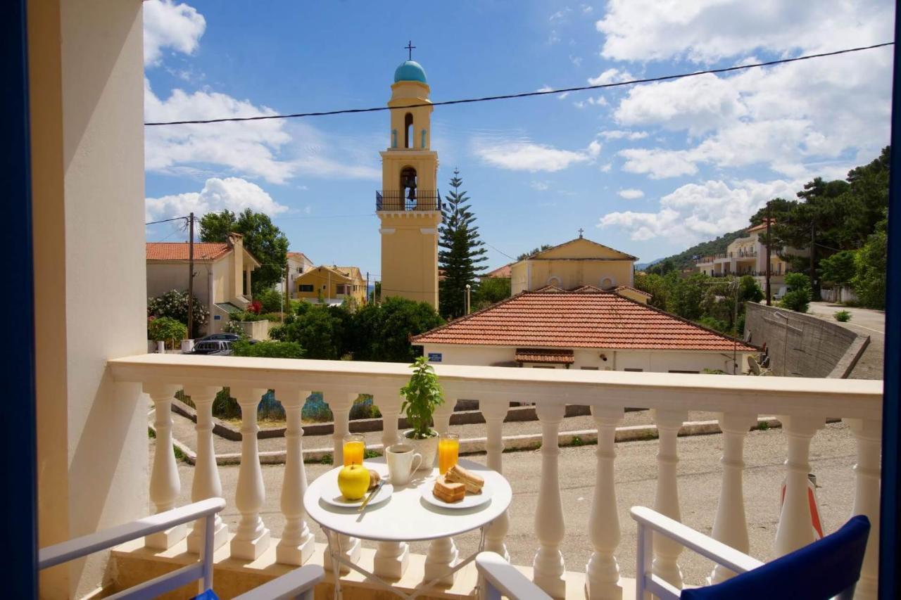 Nefeli Apartments Agia Efimia 外观 照片